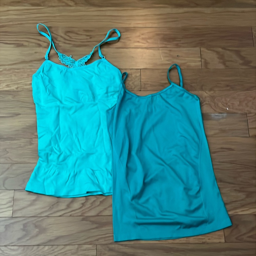Women’s tank top| Size : Medium-Large | Green/ blue|